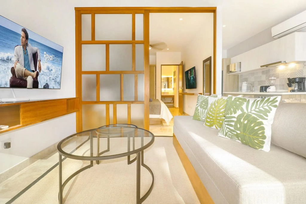 1 BR 1 Location Condo Ipana Brand new W 3 Rooftop Pools Gym and Rooftop bar With Ocean View