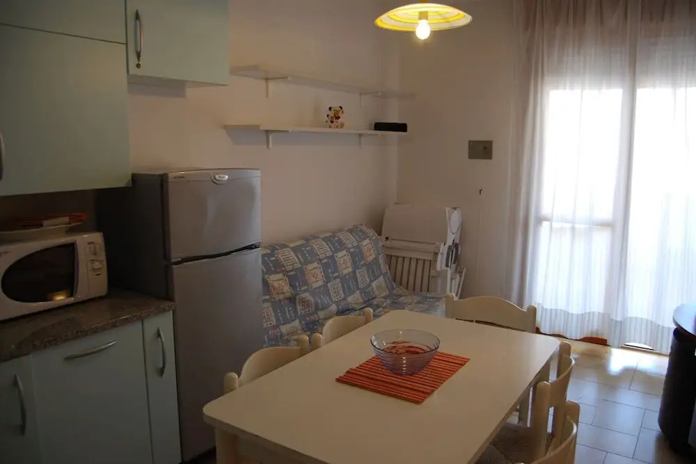 Well-equipped 1 Bedroom Flat for up to 5 Guests