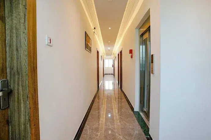 FabHotel Grand Residency