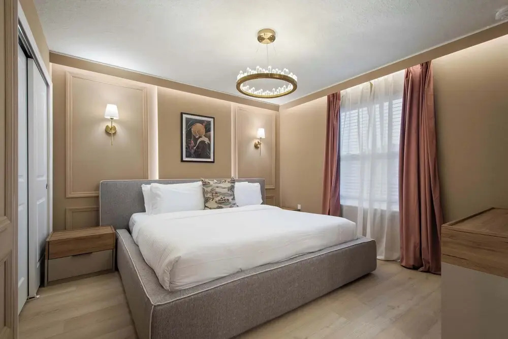Magical 10-Bedroom Villa near Disney World