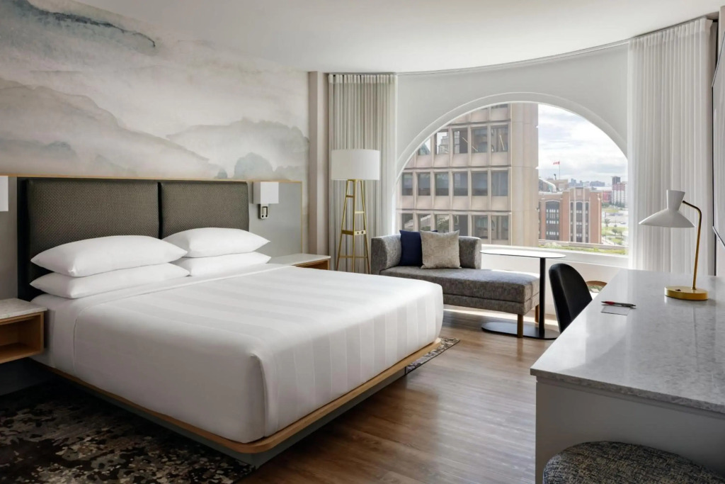 Montreal Marriott Chateau Champlain