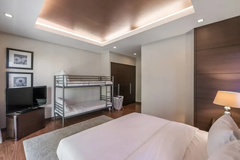AnB Poolvilla Grand Modern 3BR Jomtien for 10pax