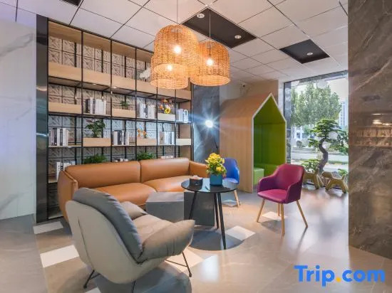 Urba S Hotel (Kashi Administrative Approval Bureau Xiaoyalang Wetland Park Branch)