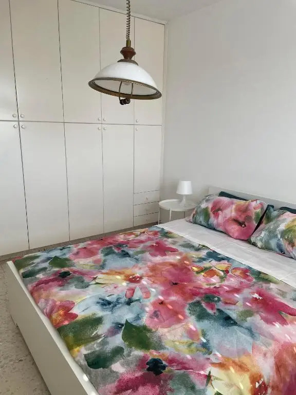 LYKAVITOS 402 Penthouse