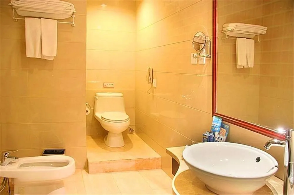 Sapphire Hotel