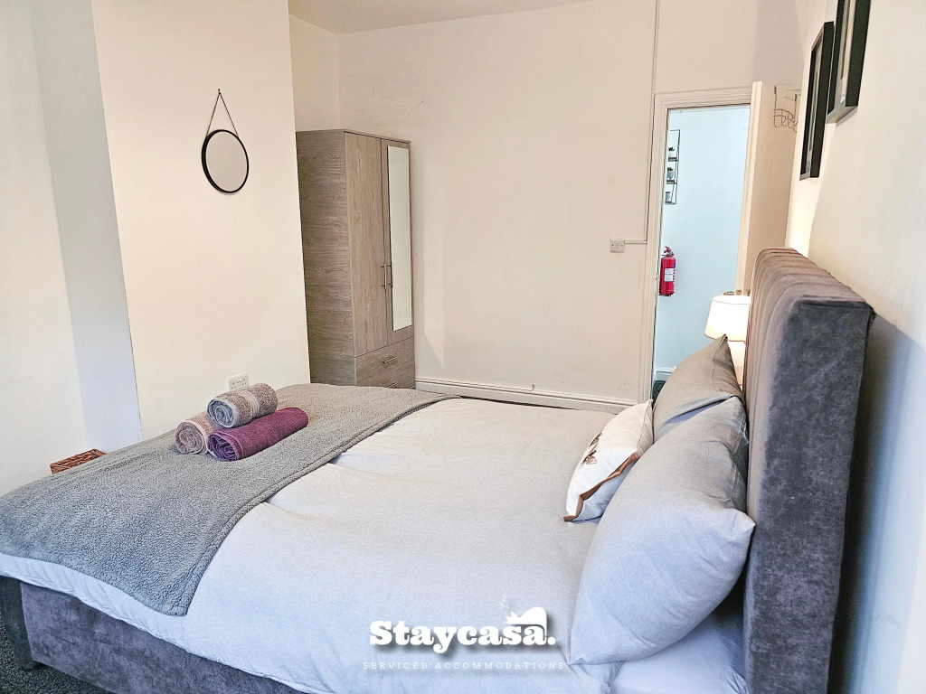 Charming 6-bed Near Alexandra Park - Free Parking