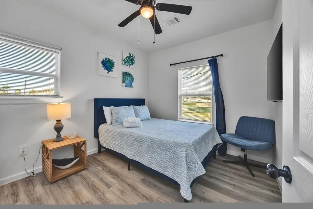 Newly Remodeled Home Minutes From Cruise Terminal