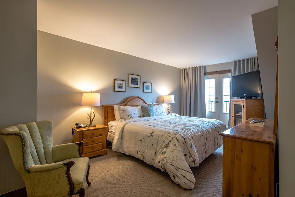 Les Falaises by Tremblant Platinum