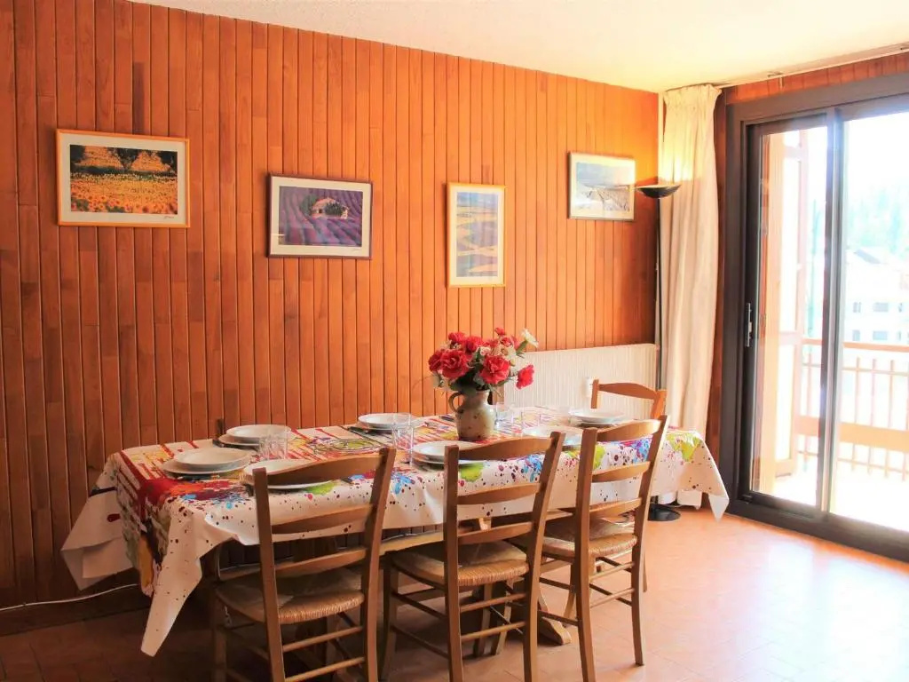 Appartement Vars, 3 pièces, 8 personnes - FR-1-330B-123