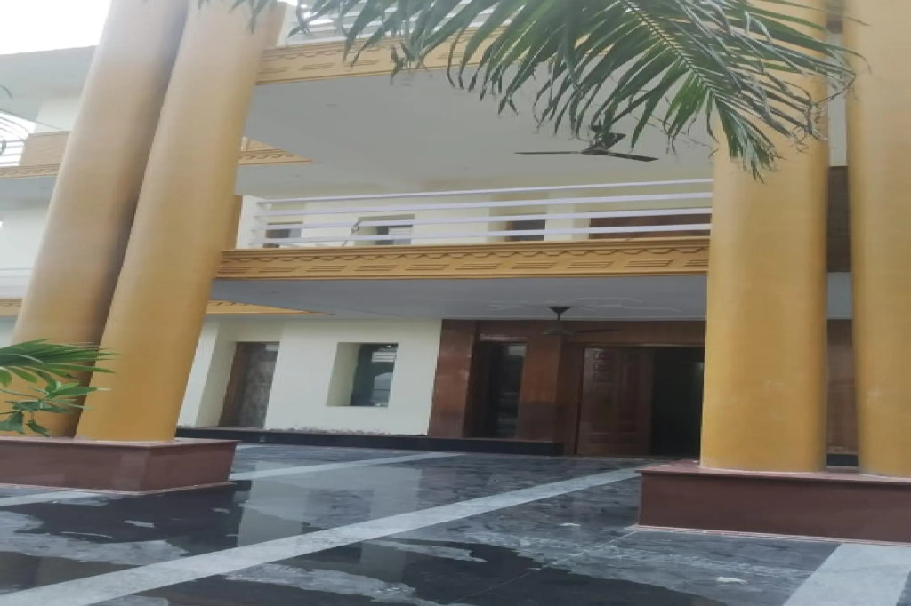 OYO 82284 Pl Guest House