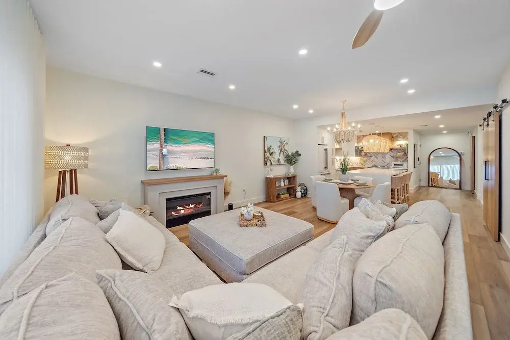The Beach House 2 Bedroom Condo
