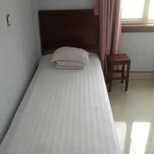 Dezhou Xinlong Guest House
