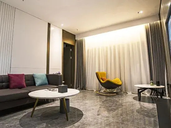 Xilinhot Yunmu Hotel