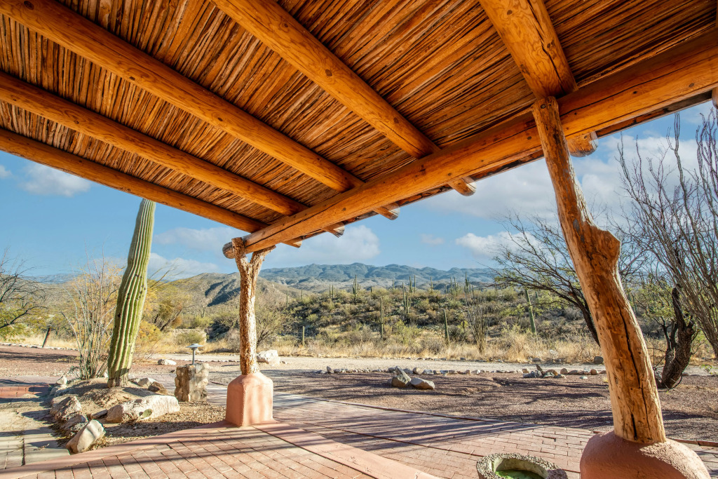 Tanque Verde Guest Ranch