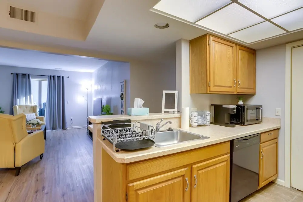 Toledo Vacation Rental ~ 8 Mi to Downtown!