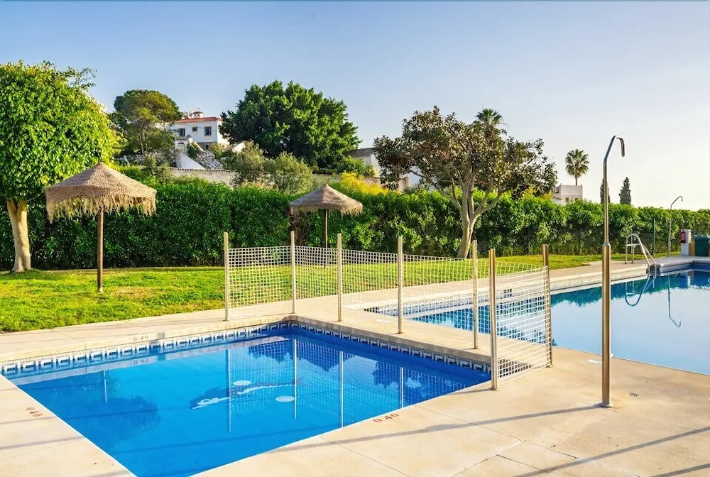 Las Colinas Apartment with Seaviews Ref 51