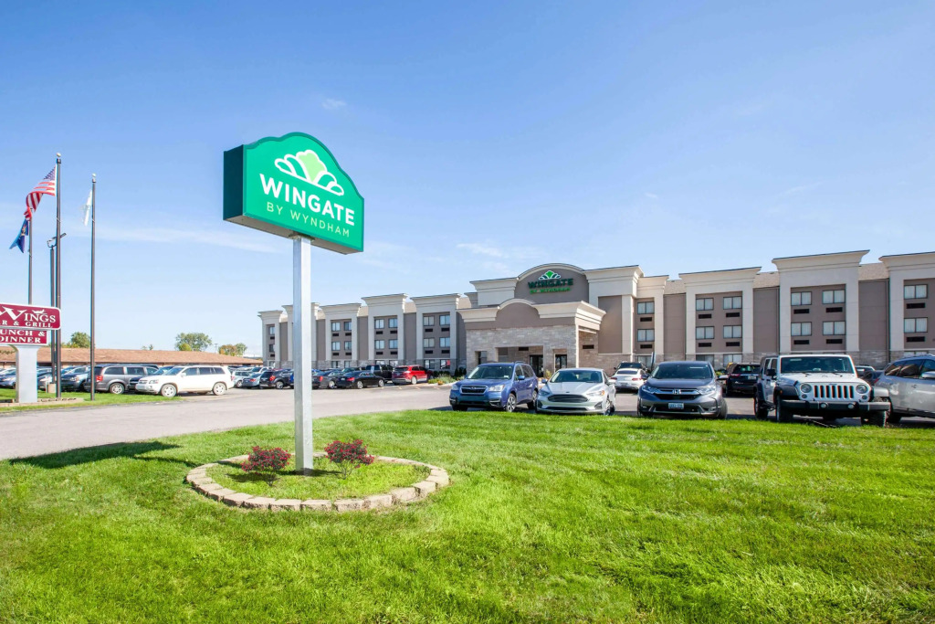 Wingate by Wyndham Detroit Metro Airport