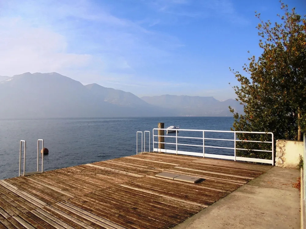 Direttamente Al Lago Apartments