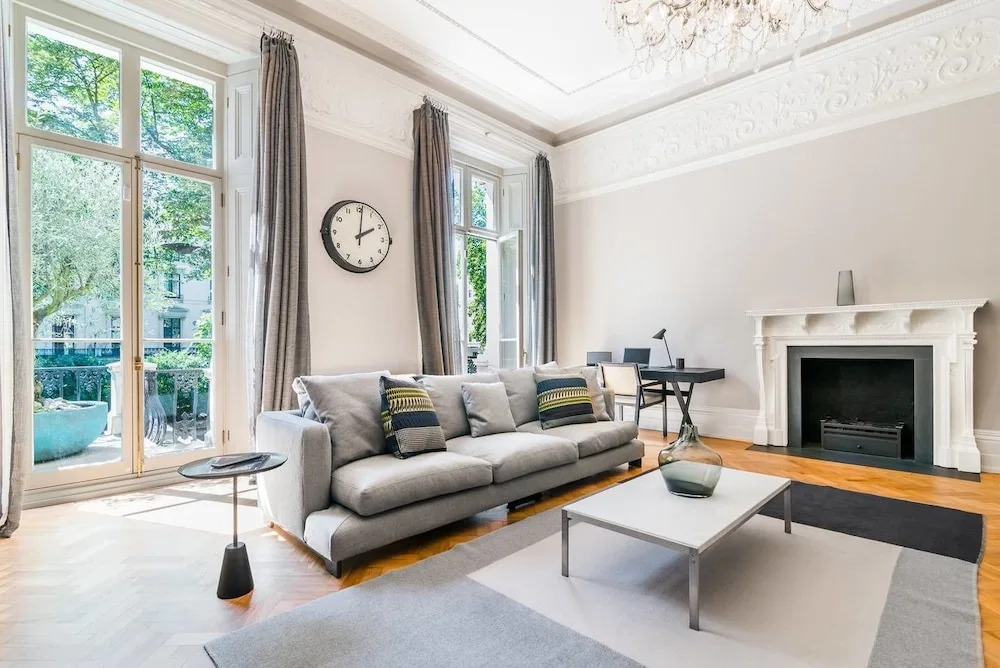 Luxury 3BR Home in Heart of Paddington, 6 Guests