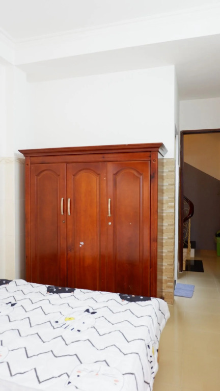 Travel Home - Hostel
