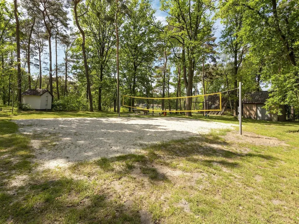 Bungalow in Limburg Near Nature Reserves