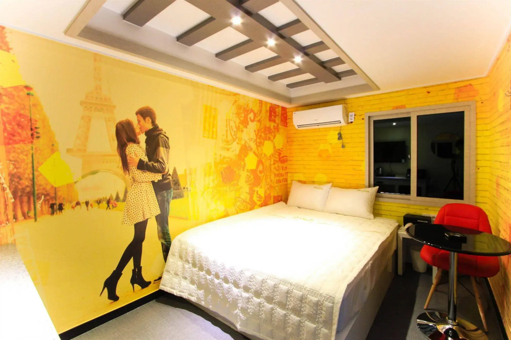 M2 motel