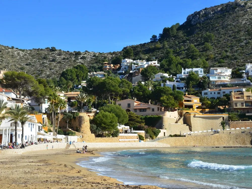 Spacious, Luxurious 10 Person Villa Moraira, 2 Minutes From the Beach, Pool & Terraces