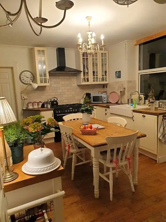 Judy's B&B private home