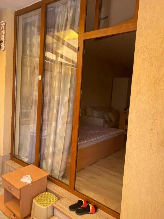 Апартамент в Palm Marina Равда на 50м от плажа