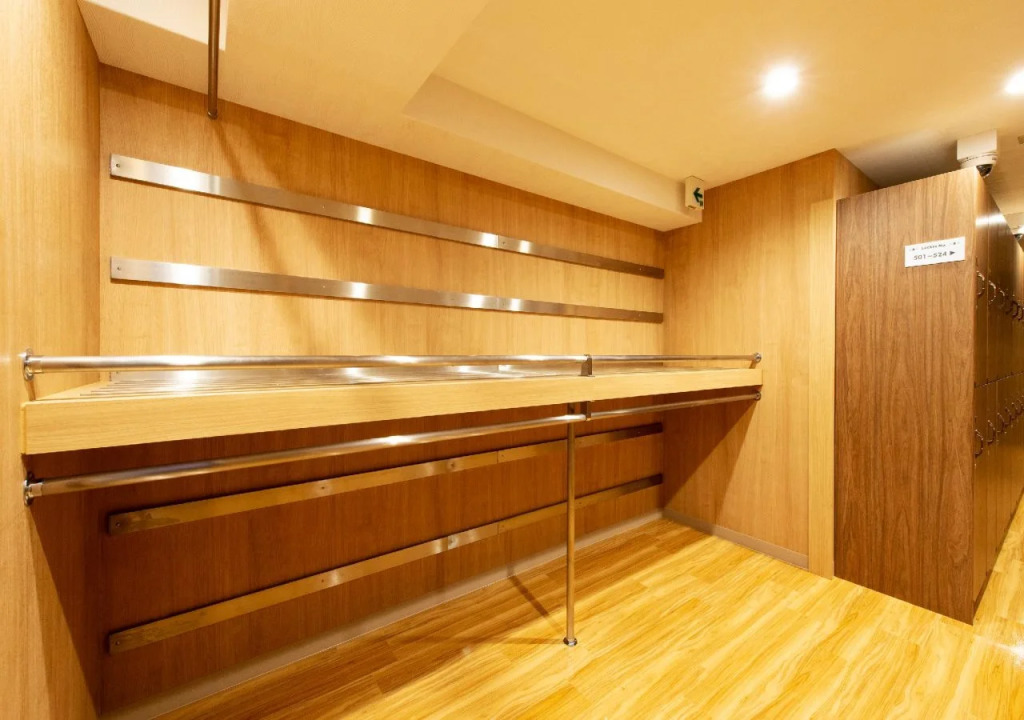 Capsule Hotel Anshin Oyado Premier Resort Kyoto Shijo Karasuma