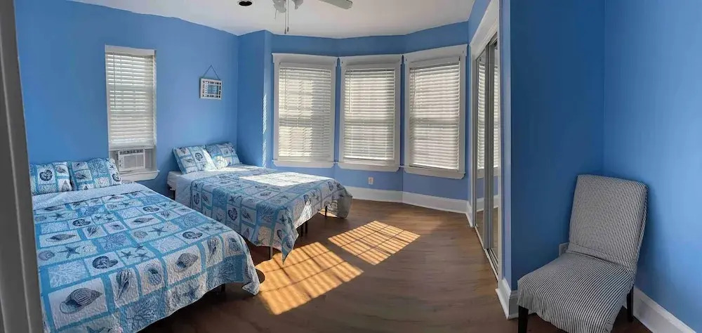 Seaside Escape - 1 Block From Beach & Boardwalk