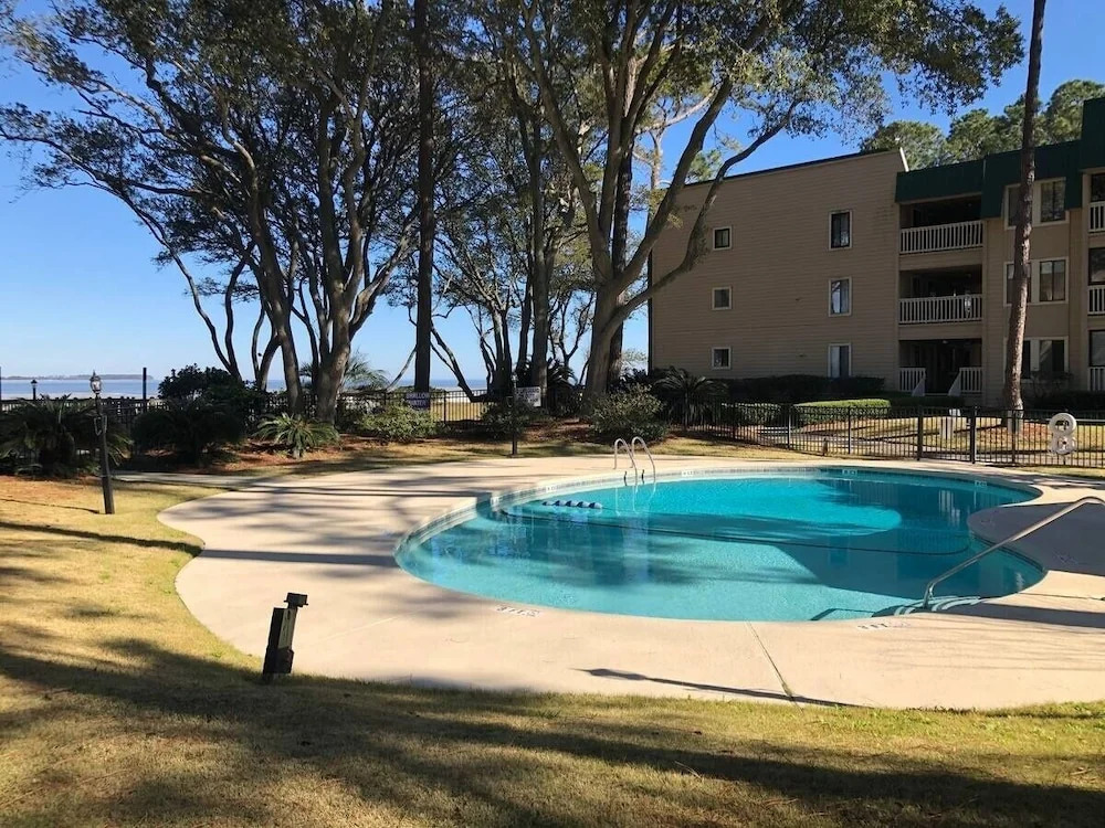 Remodeled 2br/2ba Coastal Gem On Port Royal Sound! 2 Bedroom Condo