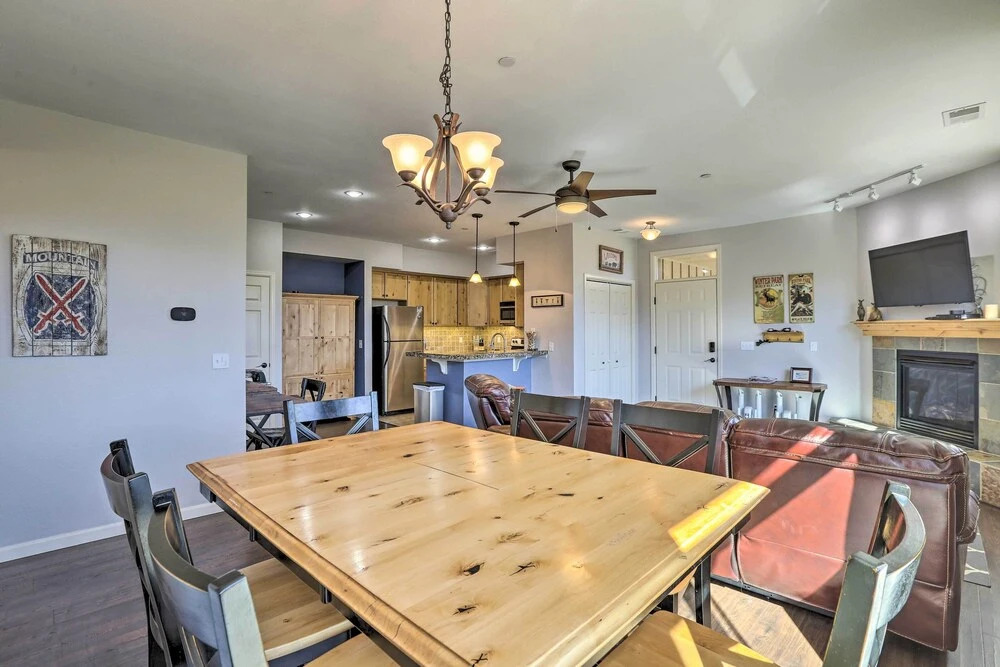Stunning Fraser Condo < 8 Mi to Winter Park!