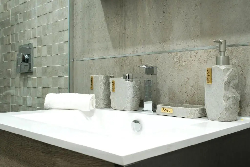 317-2d Brand New Modern 1BR W D Near Central Park