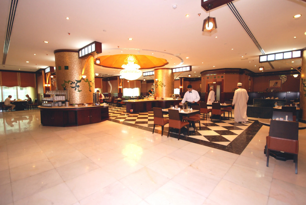 Al Bustan Tower Hotel Suites