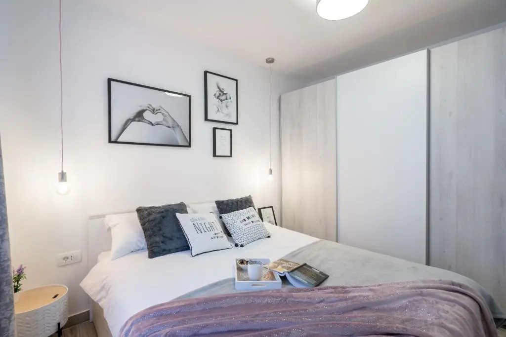 LuxFlat20