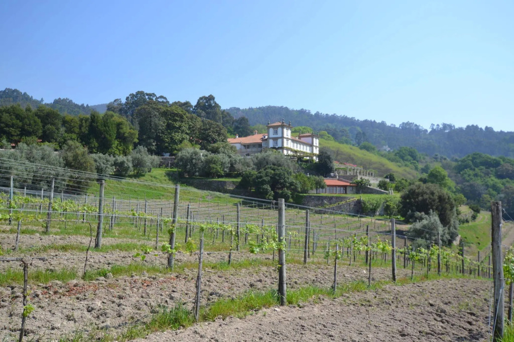 Paço de Calheiros - Turismo de Habitação