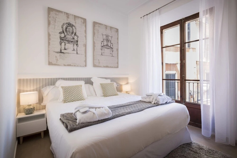 Residence by G Confraria de Sant Miquel 2