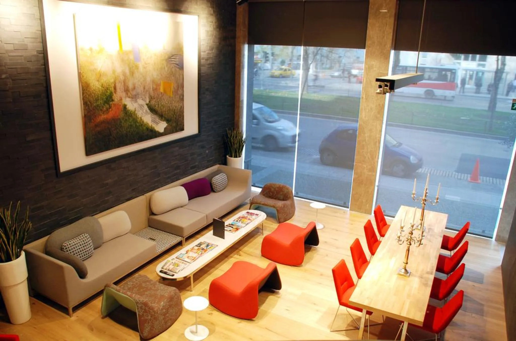 Met Hotel