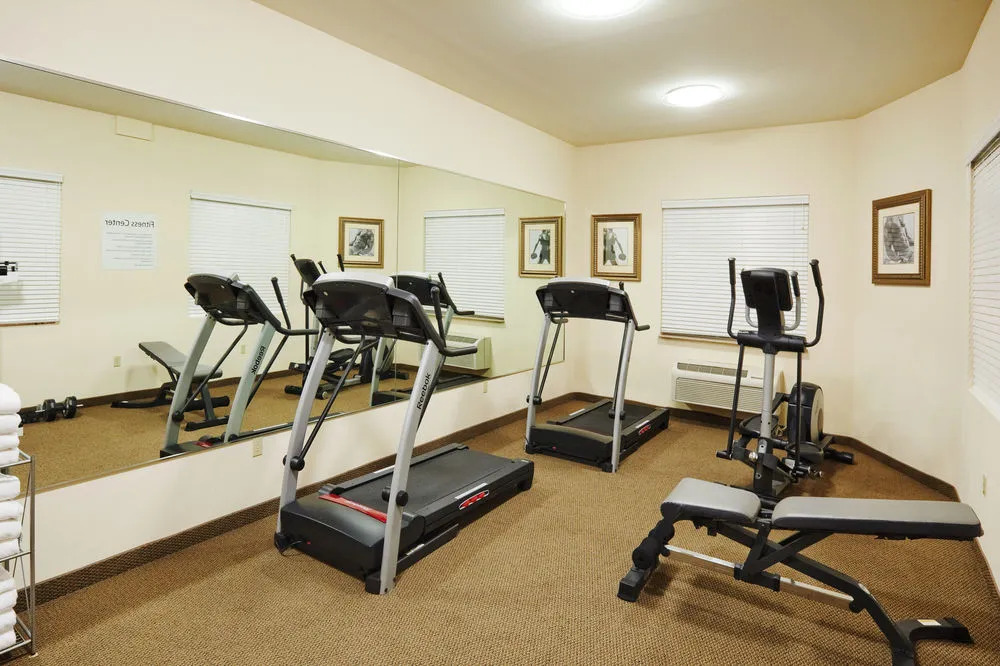 Holiday Inn Express Hotel & Suites Woodward Hwy 270 by IHG