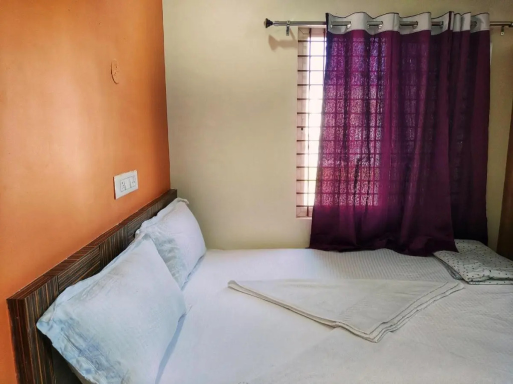 Vijayanagara Home Stay
