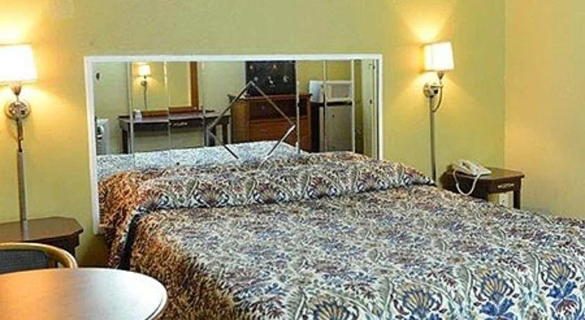 Red Roof Inn Green Brook - Somerset