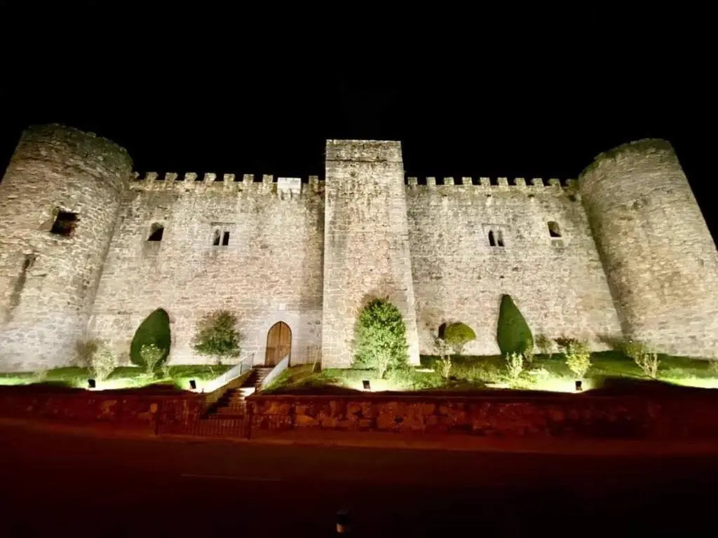 Hostal El Castillo