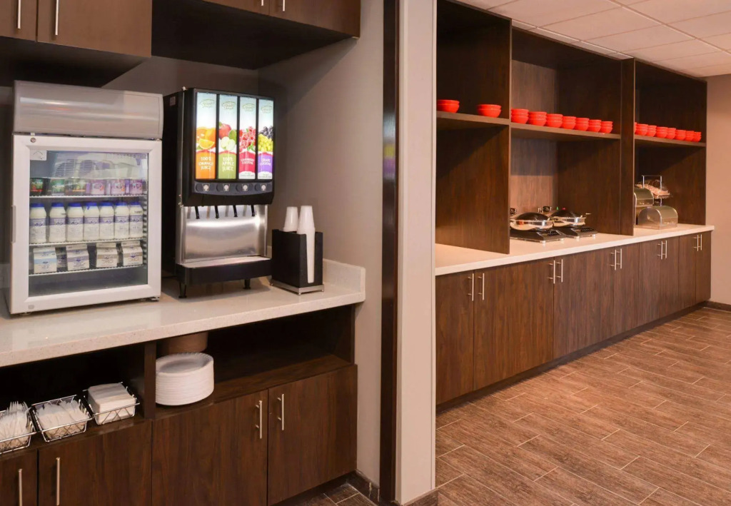 TownePlace Suites by Marriott Laplace