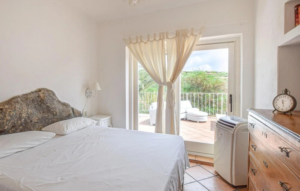 Awesome Home in Le Saline With 3 Bedrooms and Wifi