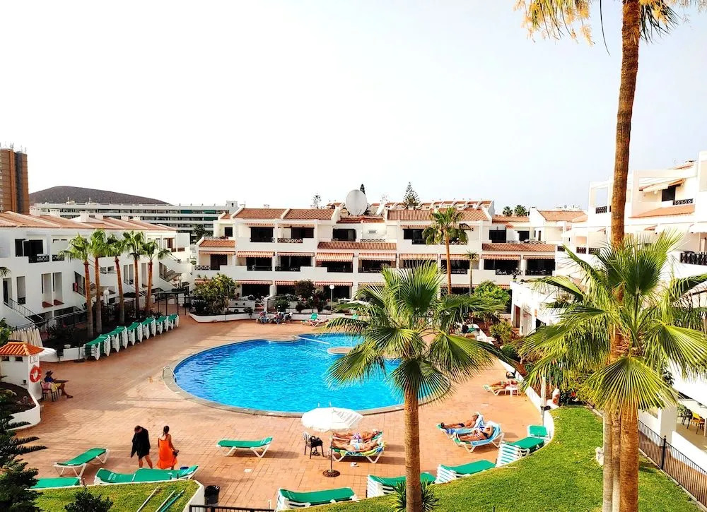 Pool View Los Cristianos by HelloApartments