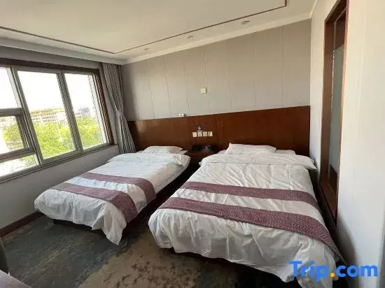 Yuzhou Grand Hotel