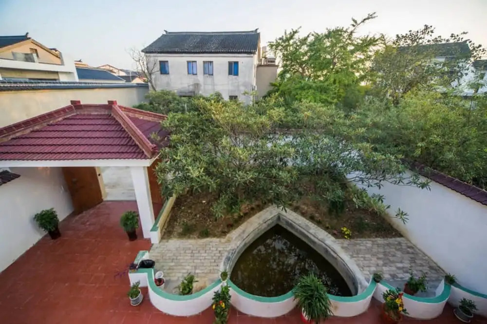 Taihu Baopu Grandpa's Home