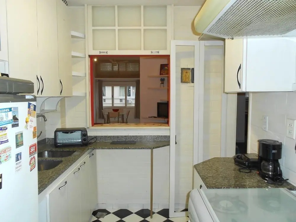 Gohouse - Figueiredo 303