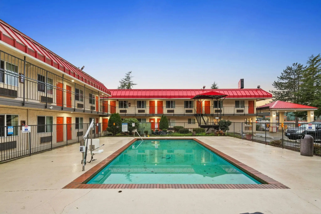Inn at Lake Washington By OYO I-405